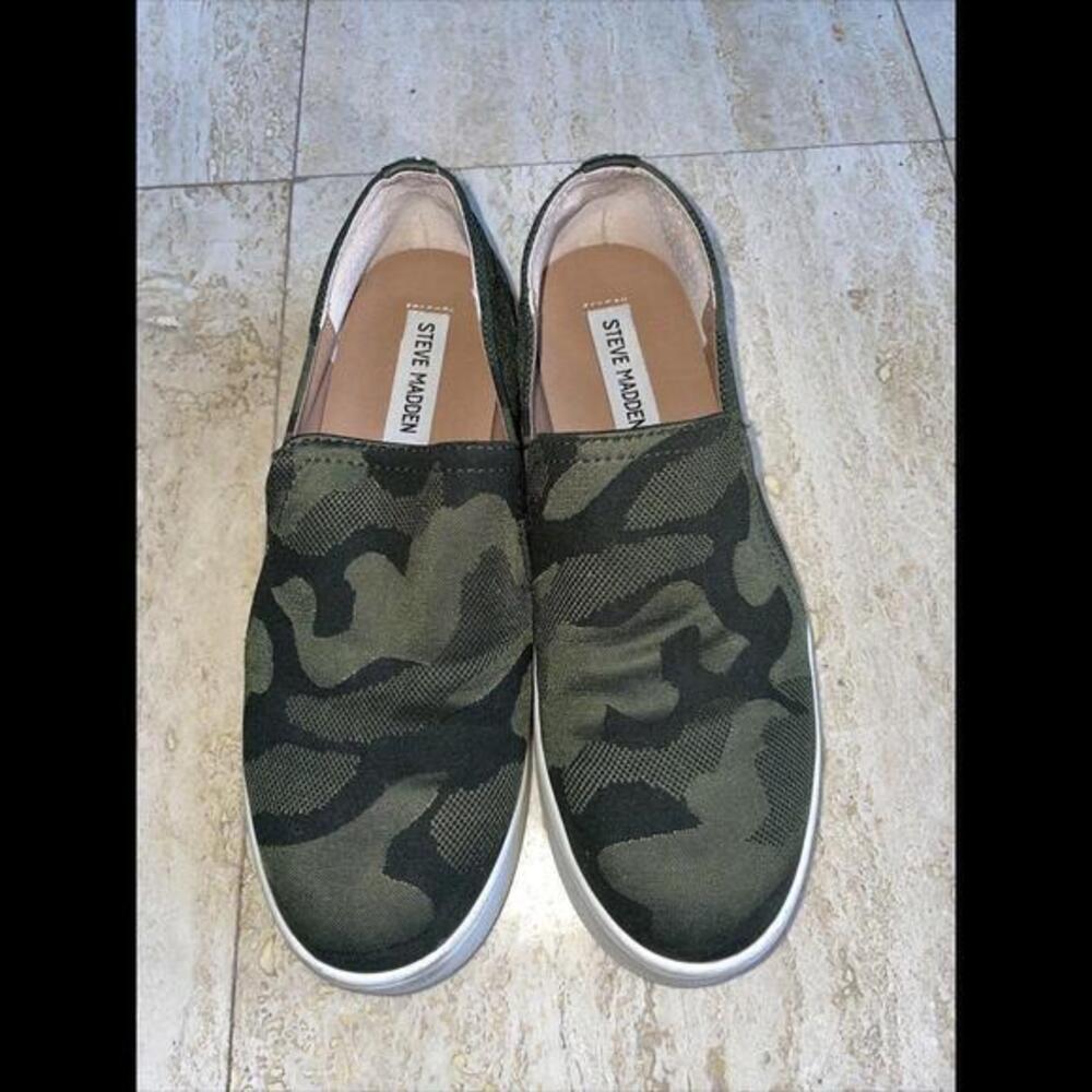 Steve Madden Camo platform sneakers‎ size 7.5